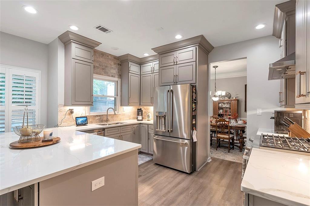 1055 Burycove Lane