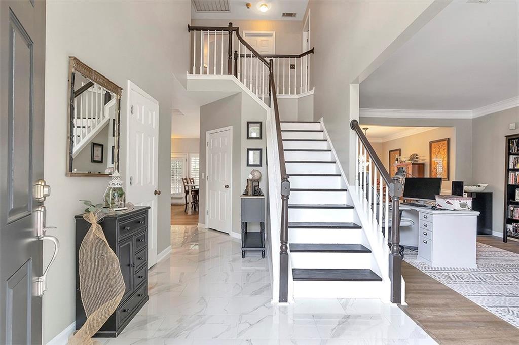 1055 Burycove Lane