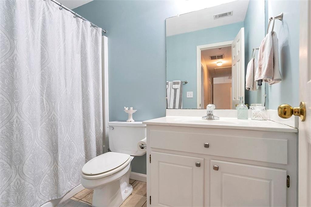 1055 Burycove Lane