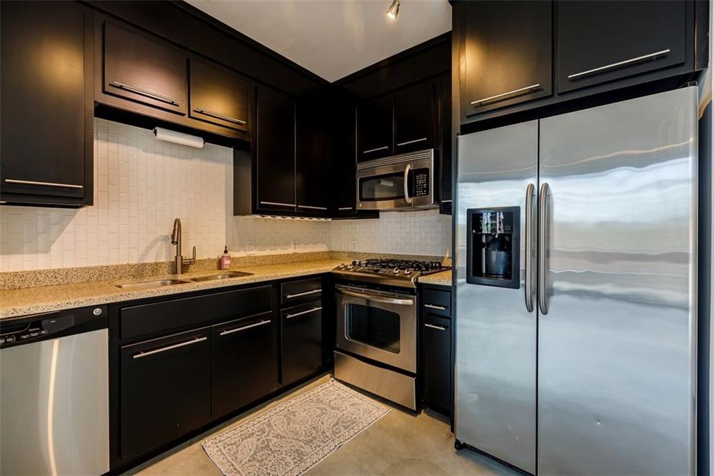 972 DEKALB Avenue NE Unit 202