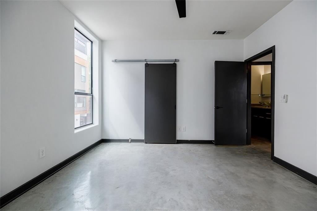 972 DEKALB Avenue NE Unit 202