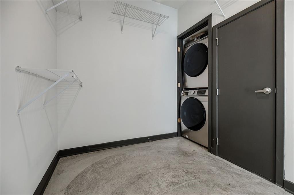 972 DEKALB Avenue NE Unit 202