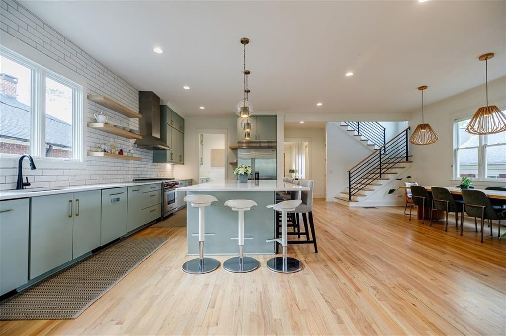 724 Avery Street