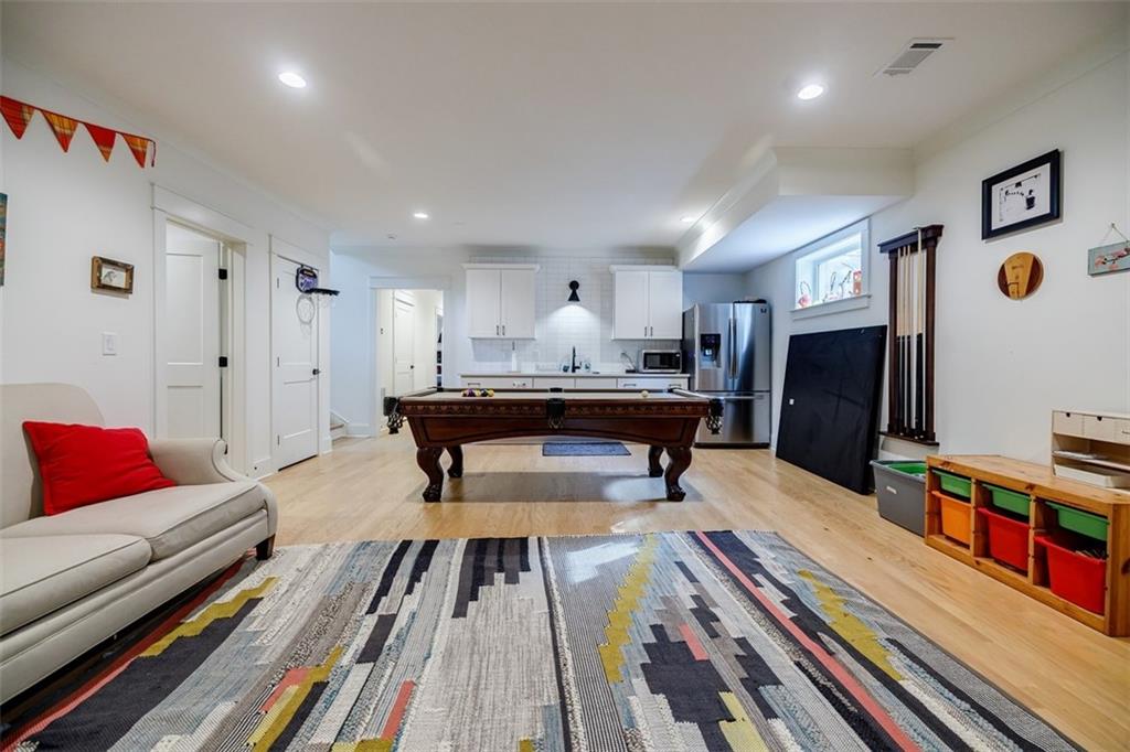 724 Avery Street