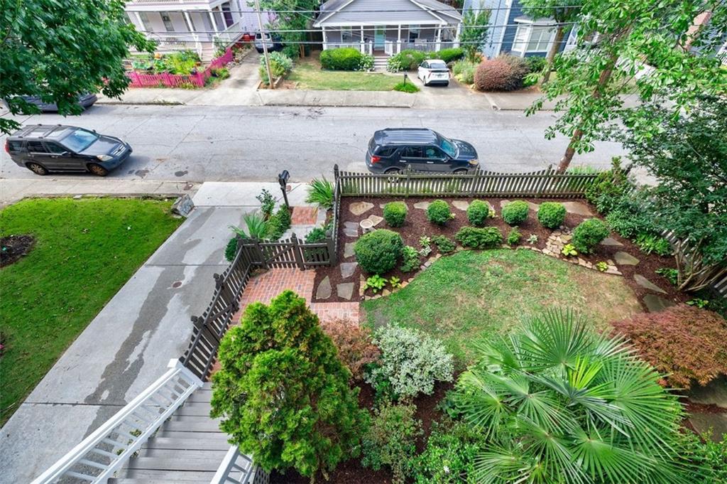 796 KIRKWOOD Avenue SE