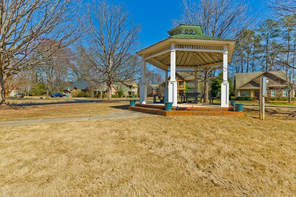 21 Weeping Willow Court