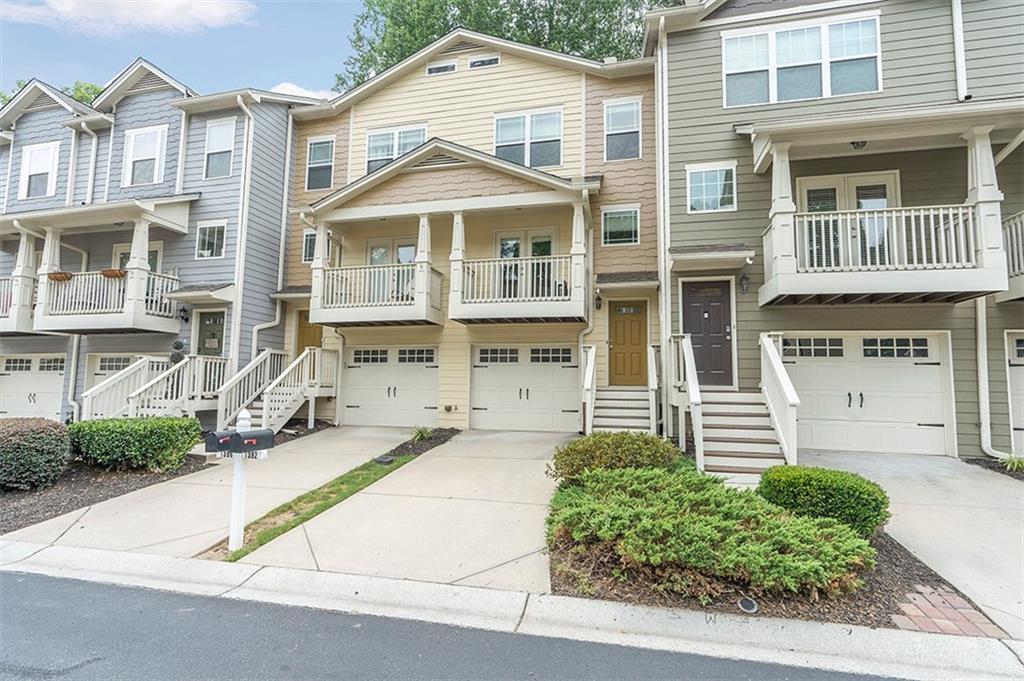 1392 Liberty Parkway NW