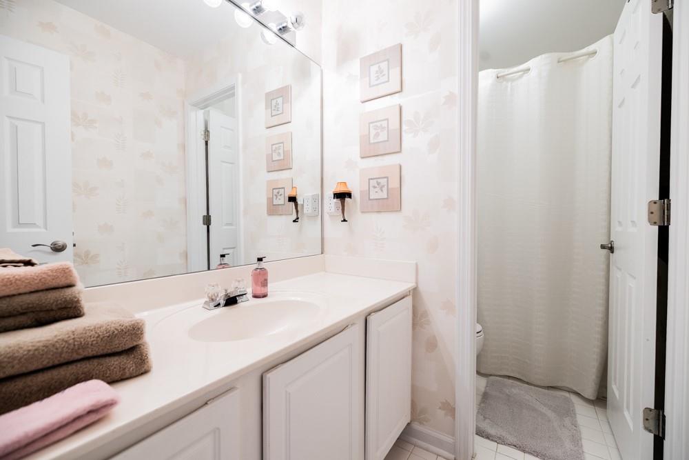 454 Kensington Parc Way