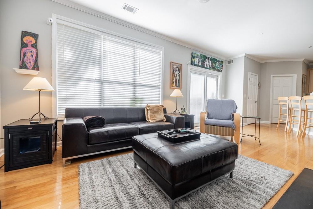 454 Kensington Parc Way