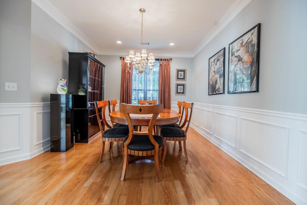 454 Kensington Parc Way