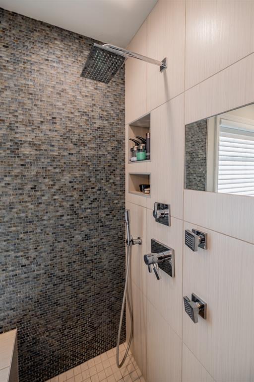 454 Kensington Parc Way