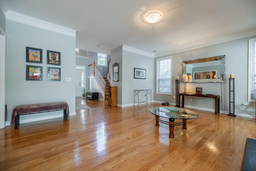 454 Kensington Parc Way