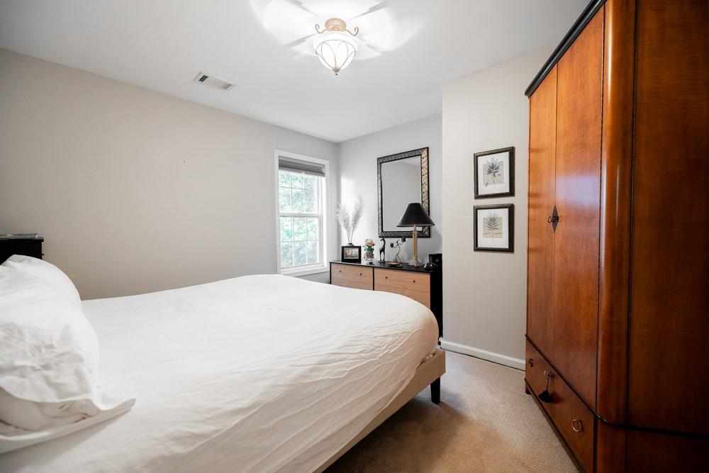 454 Kensington Parc Way