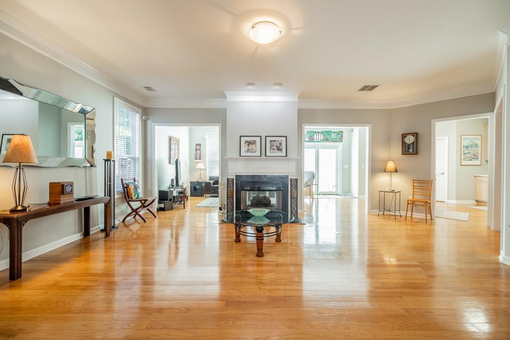 454 Kensington Parc Way