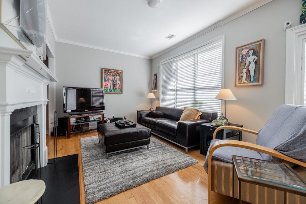 454 Kensington Parc Way