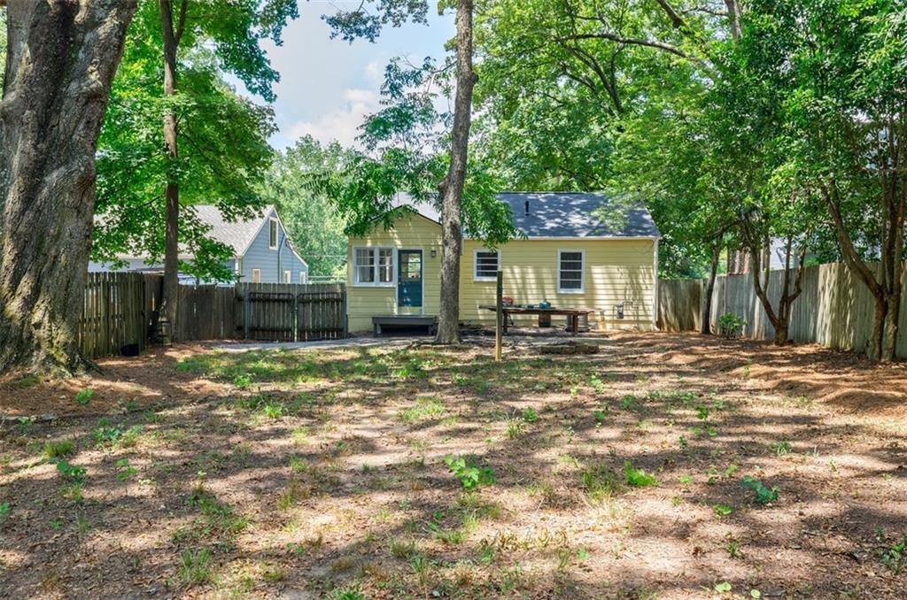 1258 Woodland Avenue SE