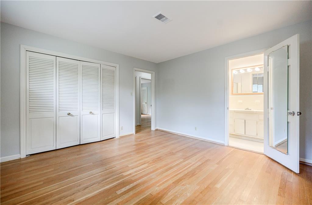 680 Edgewater Trail