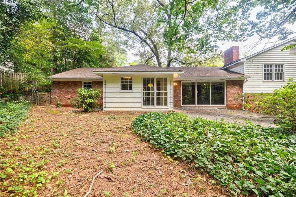 680 Edgewater Trail