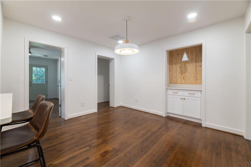 1902 S Columbia Place