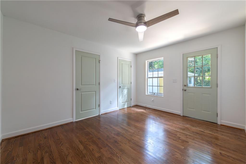 1902 S Columbia Place