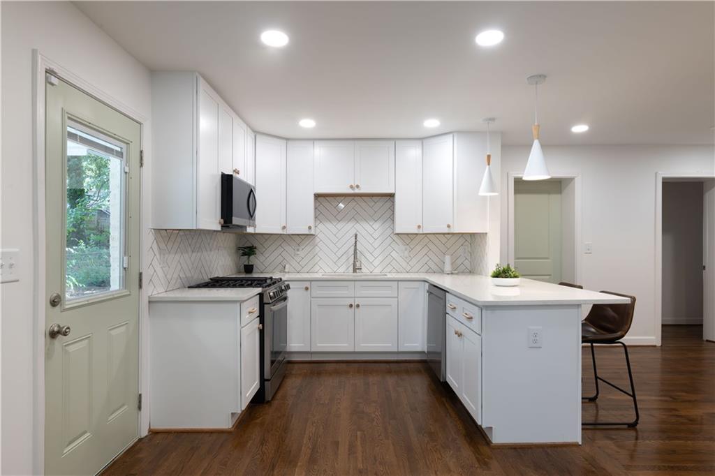 1902 S Columbia Place