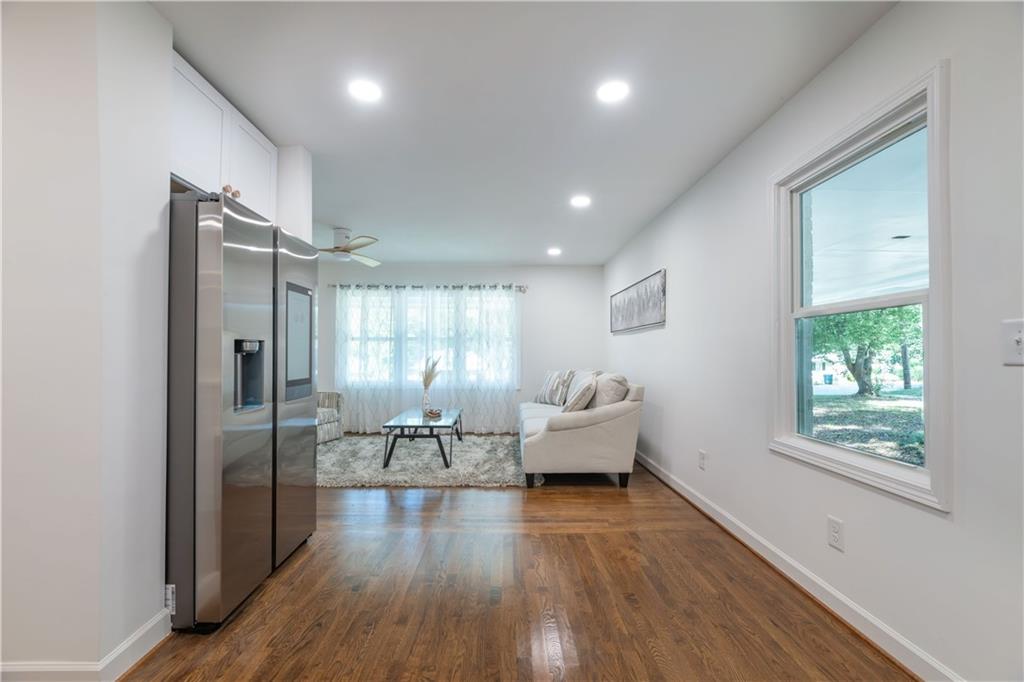 1902 S Columbia Place