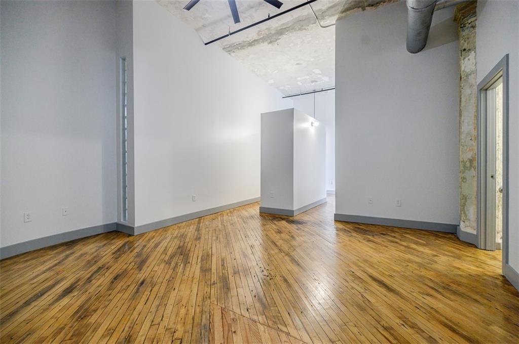 87 Peachtree Street SW Unit 609