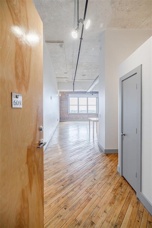 87 Peachtree Street SW Unit 609