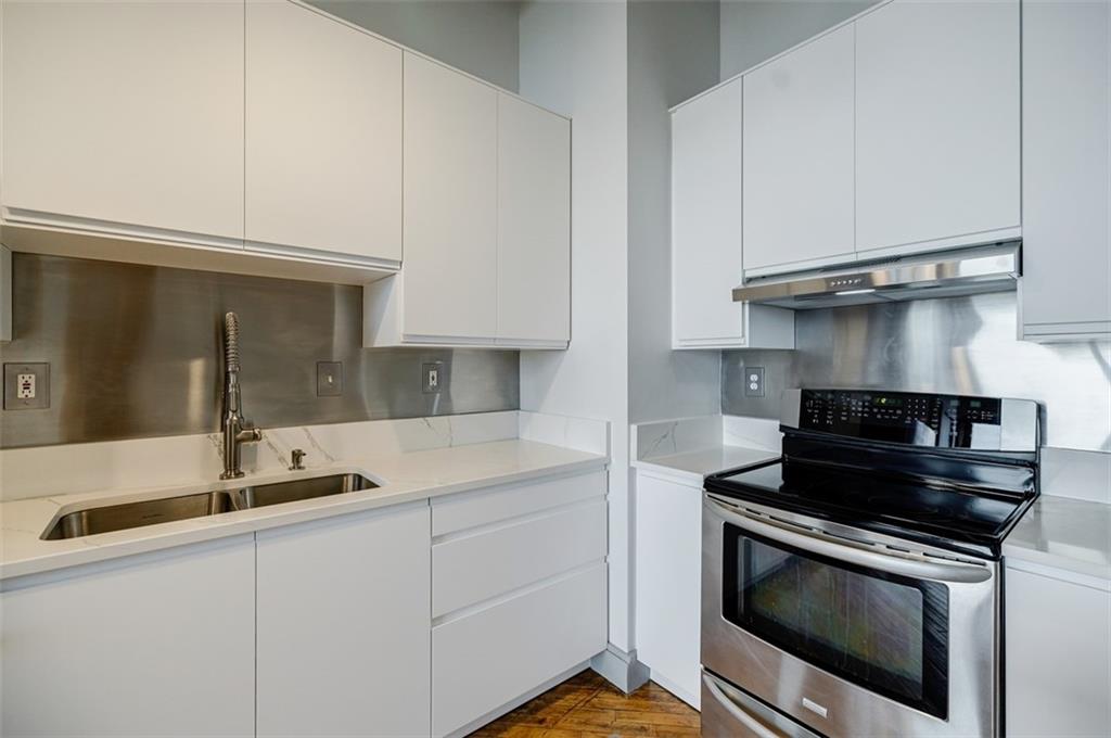 87 Peachtree Street SW Unit 609