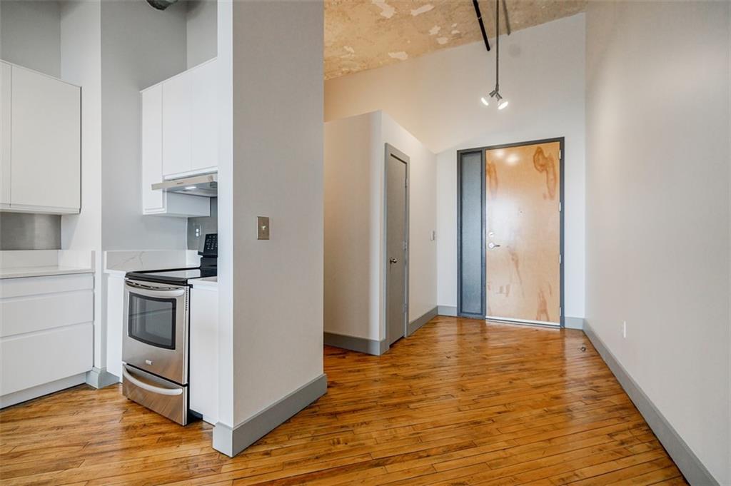87 Peachtree Street SW Unit 609