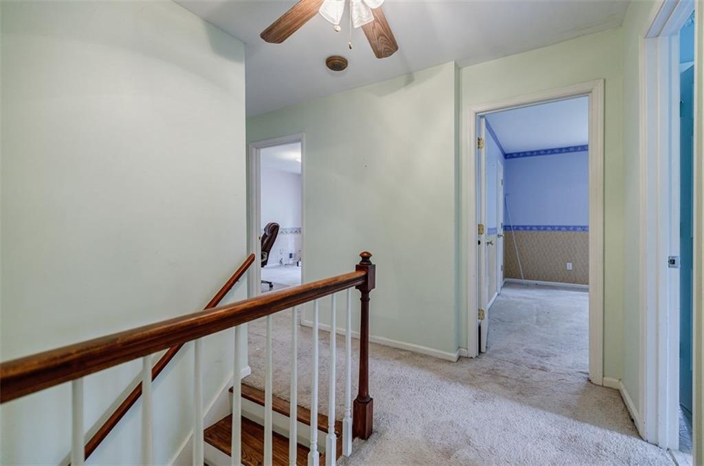 6364 QUEEN VIEW Lane