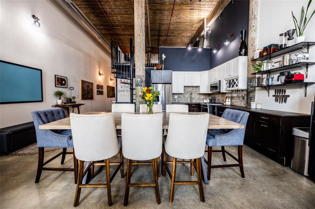170 BOULEVARD SE Unit 217E