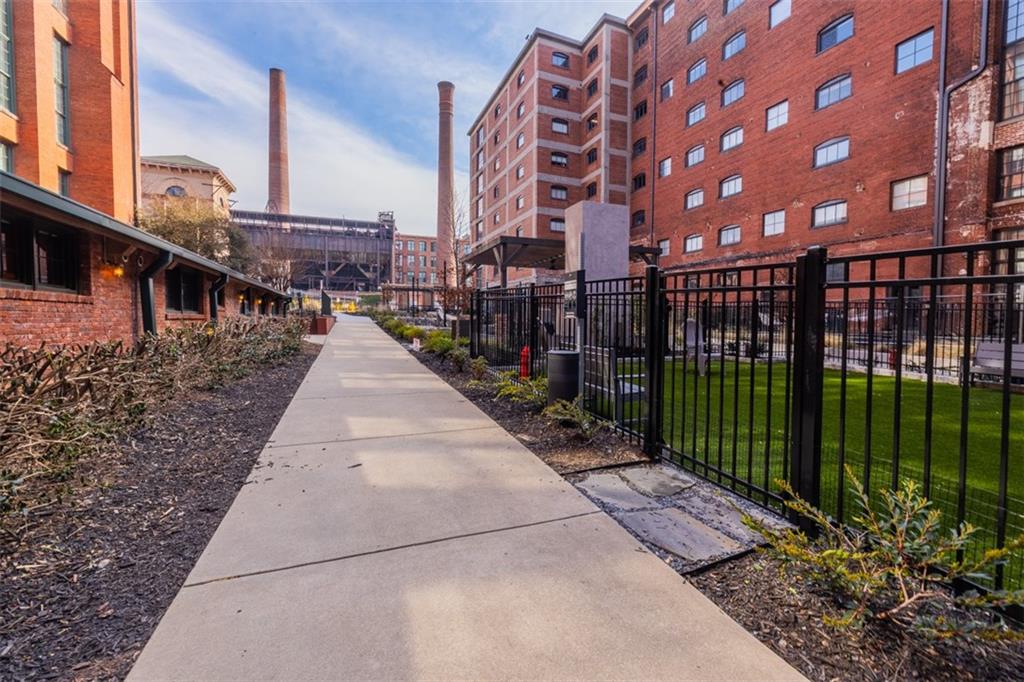 170 BOULEVARD SE Unit 217E