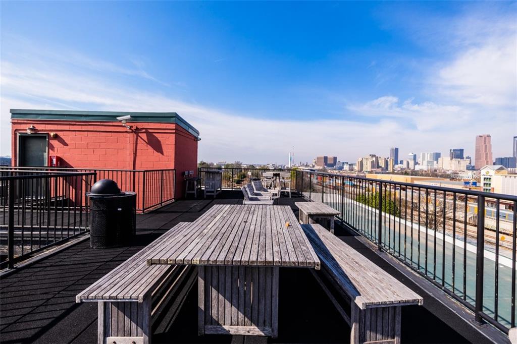 170 BOULEVARD SE Unit 217E