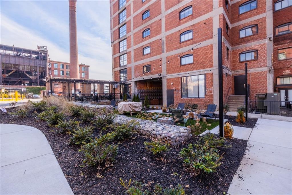 170 BOULEVARD SE Unit 217E
