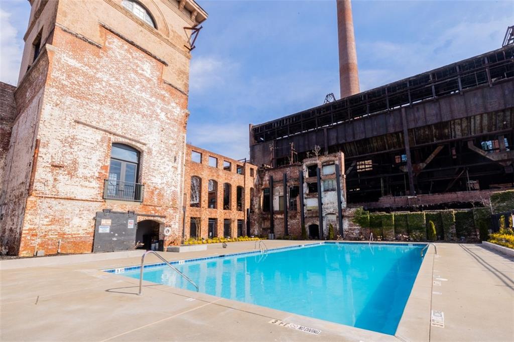 170 BOULEVARD SE Unit 217E