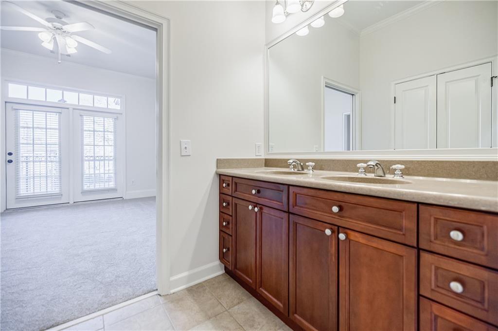 825 Highland Lane NE Unit 1302