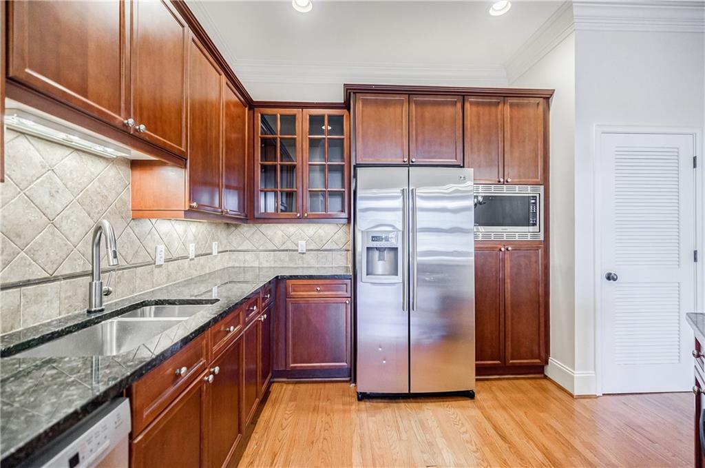 825 Highland Lane NE Unit 1302