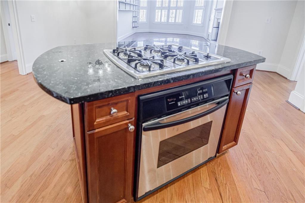 825 Highland Lane NE Unit 1302
