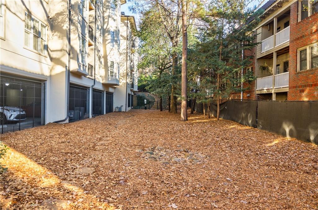 825 Highland Lane NE Unit 1302