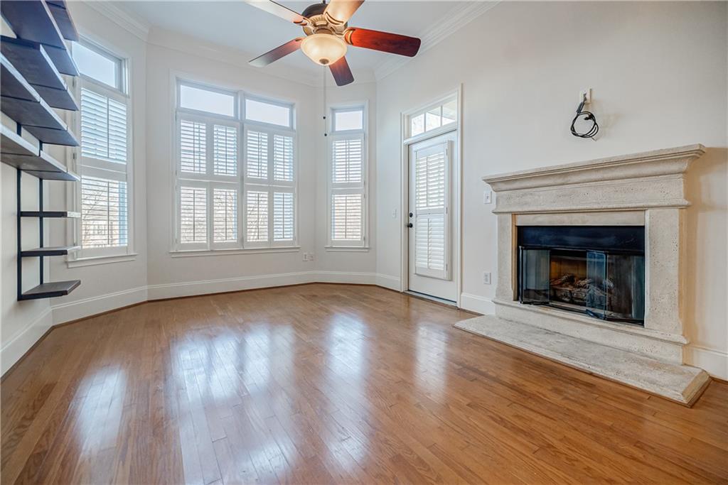 825 Highland Lane NE Unit 1302