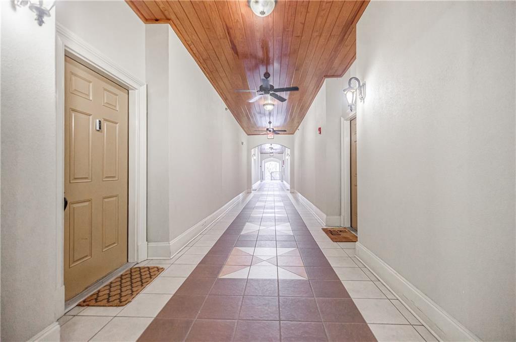 825 Highland Lane NE Unit 1302