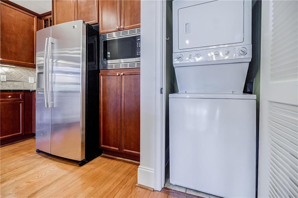 825 Highland Lane NE Unit 1302