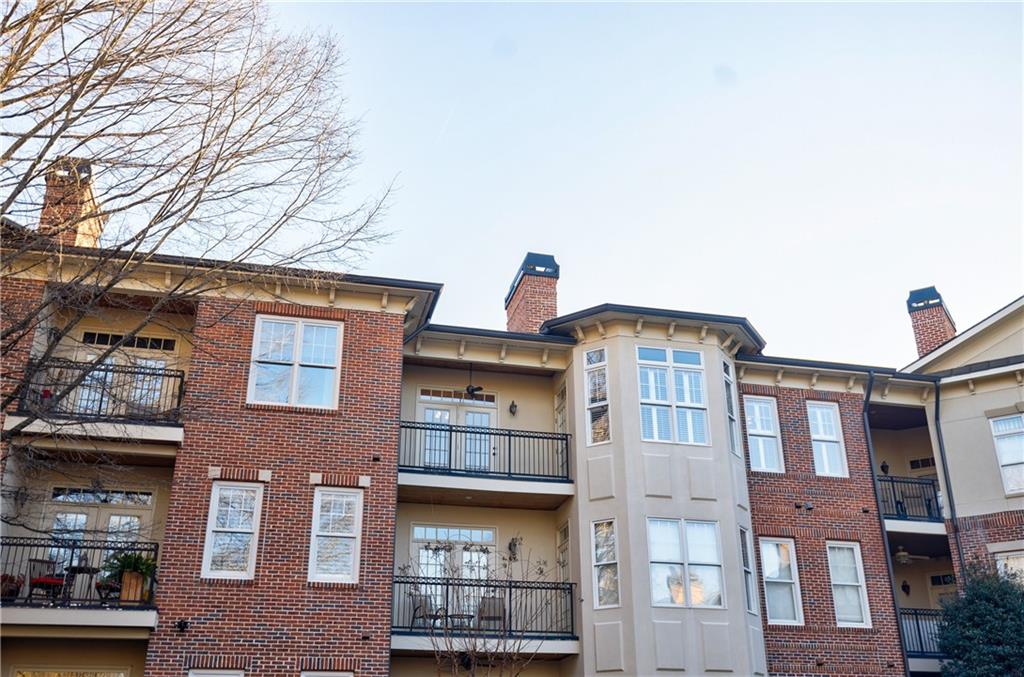 825 Highland Lane NE Unit 1302