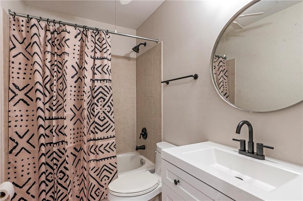 806 Marcus Street SE Unit 21