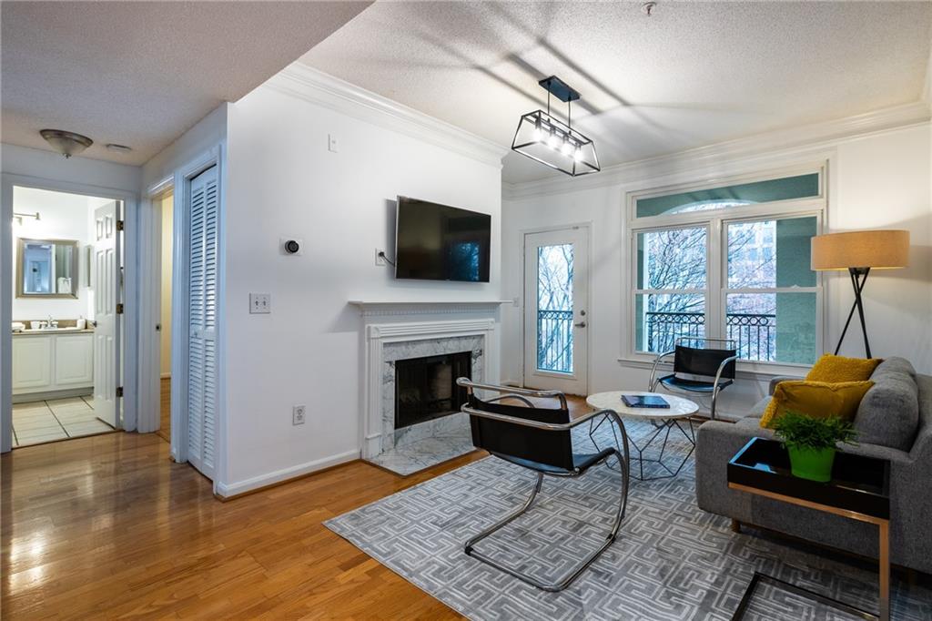 955 Juniper Street NE Unit 4229