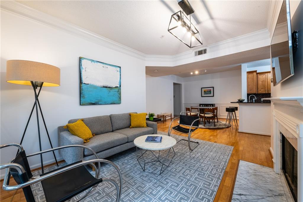 955 Juniper Street NE Unit 4229