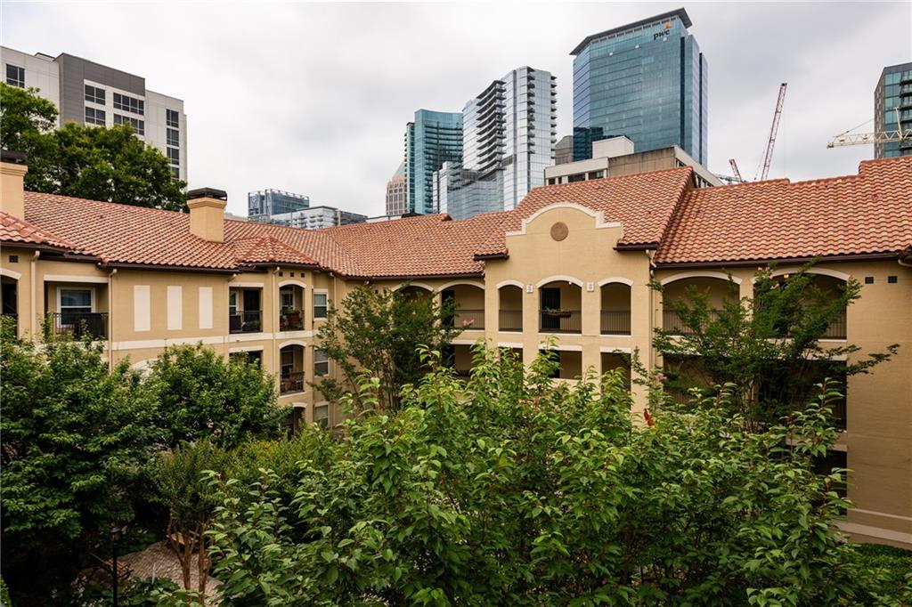 955 Juniper Street NE Unit 4229