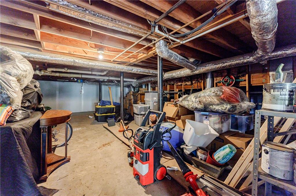 4183 Oak Crest Drive