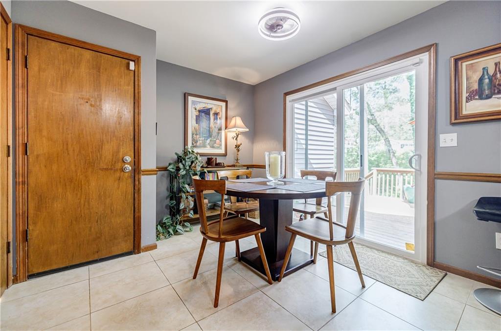 4183 Oak Crest Drive